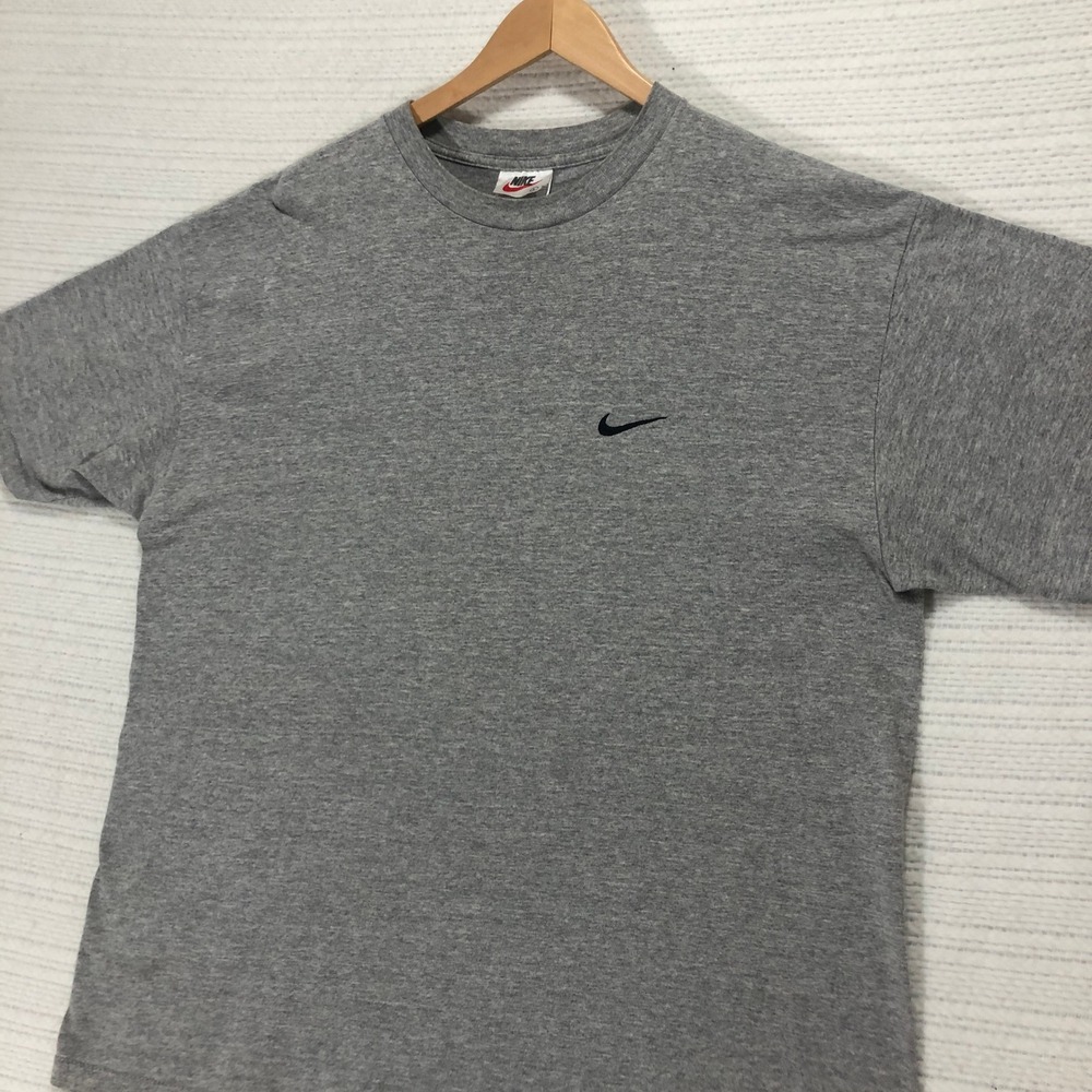 Nike T-Shirt Embroidered Swoosh Logo Gray Cotton Casual Tee Size Large